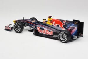 Red Bull RB3 #2 M. Webber F1 2007 Minichamps 1:18 110110272 Kovina – slika 5 od 6