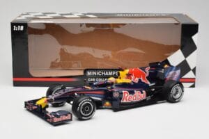 Red Bull RB3 #2 M. Webber F1 2007 Minichamps 1:18 110110272 Kovina – slika 6 od 6