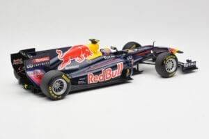Red Bull RB5 #14 M. Webber Chinese GP 2nd 2009 Minichamps 1:18 150090114 Kovina – slika 2 od 6