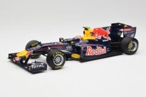 Red Bull RB5 #14 M. Webber Chinese GP 2nd 2009 Minichamps 1:18 150090114 Kovina