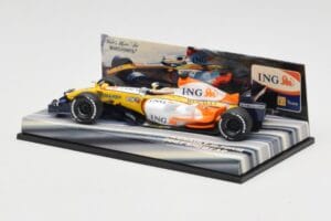 Renault R27 G. Fisichella / H. Kovalainen Showcar 2007 Minichamps 1:43 403070172 Kovina – slika 3 od 5