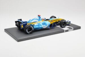 Renault F1 Team R25 #5 F. Alonso Winner French GP 2005 Minichamps 1:18 117051005 Kovina – slika 3 od 7