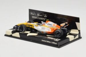 Renault R28 #6 Showcar 2008 Minichamps 1:43 400080076 Kovina – slika 3 od 5