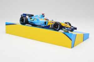 Renault R25 #5 F. Alonso Brazil GP F1 World Champion 2005 Minichamps 1:18 147051705 Kovina – slika 4 od 6