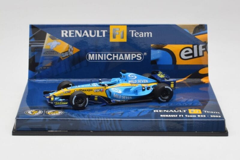 Renault R25 F1 Showcar 2005 Minichamps 1:43 433050099 Kovina