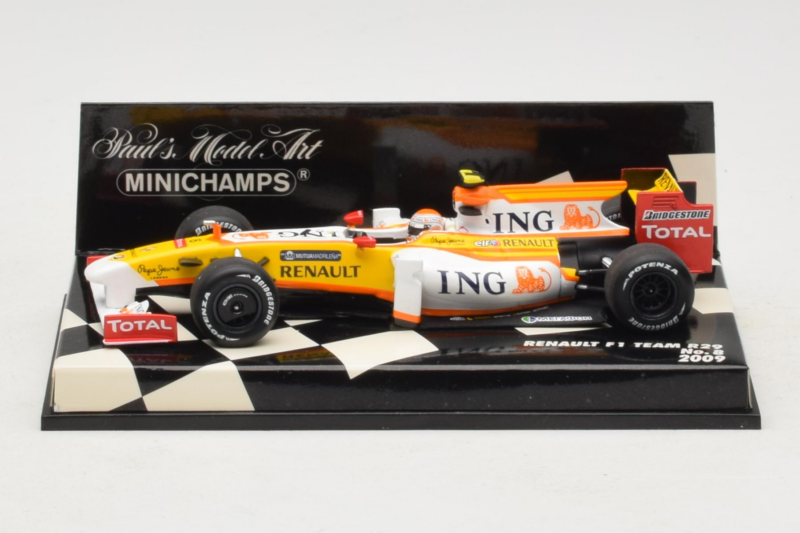 Renault R29 #8 N. Piquet Jr. F1 2009 Minichamps 1:43 400090008 Kovina
