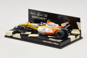 Renault R27 #4 H. Kovalainen Renault F1 Team Showcar 2007 Minichamps 1:43 400070074 Kovina – slika 3 od 5