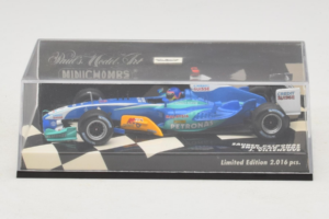 Sauber C24 Petronas #11 J. Villeneuve Sauber Petronas F1 Team Showcar 2005 Minichamps 1:43 400050081 Kovina – slika 4 od 5