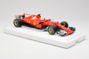 Scuderia Ferrari SF70H #5 S. Vettel Winner Australian GP 2017 End of Race BBR 1:18 BBR181705-E Kovina – slika 4 od 7