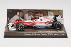 Toyota TF109 Panasonic Toyota Racing #9 J. Trulli F1 2009 Minichamps 1:43 AM62130 Kovina