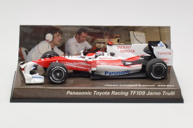 Toyota TF109 Panasonic Toyota Racing #9 J. Trulli F1 2009 Minichamps 1:43 AM62130 Kovina