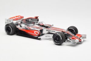 McLaren MP4-22 Mercedes #1 F. Alonso Showcar 2007 Minichamps 1:18 533071871 Kovina – slika 4 od 6