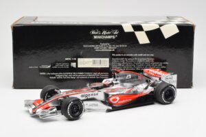 McLaren MP4-22 Mercedes #1 F. Alonso Showcar 2007 Minichamps 1:18 533071871 Kovina – slika 6 od 6
