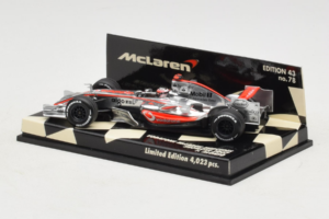 McLaren MP4-22 Mercedes #1 F. Alonso Vodafone McLaren Showcar F1 2007 Minichamps 1:43 530074371 Kovina – slika 3 od 5