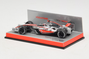 McLaren MP4-22 Mercedes #1 F. Alonso Vodafone McLaren Showcar F1 2007 Minichamps 1:43 533074371 Kovina – slika 3 od 5