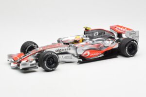 McLaren MP4-22 Mercedes #2 L. Hamilton 2007 Dealer Edition Minichamps 1:18 530071802 Kovina