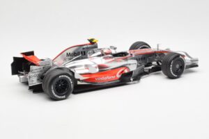 McLaren MP4-23 Mercedes #23 H. Kovalainen 2008 Minichamps 1:18 530081823 Kovina – slika 2 od 6