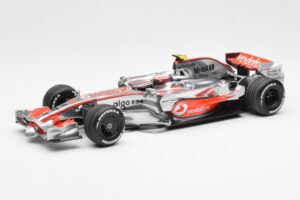 McLaren MP4-23 Mercedes #23 H. Kovalainen 2008 Minichamps 1:18 530081823 Kovina