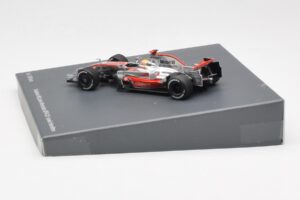 McLaren MP4-23 Mercedes #22 L. Hamilton F1 World Champion 2008 Minichamps 1:43 B66962422 Kovina – slika 3 od 4