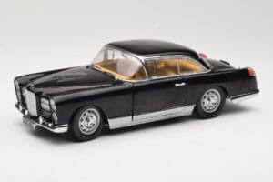 Facel Vega HK500 Črn Sun Star 1:18 3751 Kovina