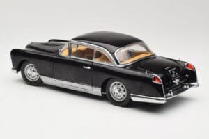 Facel Vega HK500 Črn Sun Star 1:18 3751 Kovina – slika 7 od 8