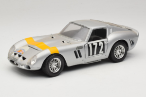 Ferrari 250 GTO #172 Tour de France 1964 Bburago 1:18 7011 Kovina