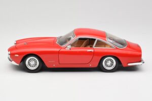 Ferrari 250 GT Berlinetta SWB Rdeč Hot Wheels 1:18 B6053 Kovina – slika 4 od 8
