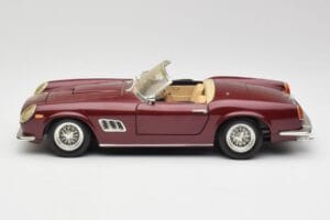 Ferrari 250 GT California Rdeč Hot Wheels 1:18 3401158 Kovina – slika 4 od 8