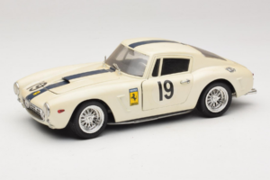 Ferrari 250 GT SWB Berlinette #19 Tour de France Automobile 1961 Eagles Race 1:18 6500 Kovina