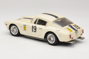 Ferrari 250 GT SWB Berlinette #19 Tour de France Automobile 1961 Eagles Race 1:18 6500 Kovina – slika 7 od 8