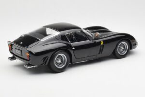 Ferrari 250 GTO Črn Kyosho 1:18 08431BK Kovina – slika 3 od 8