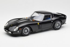 Ferrari 250 GTO Črn Kyosho 1:18 08431BK Kovina