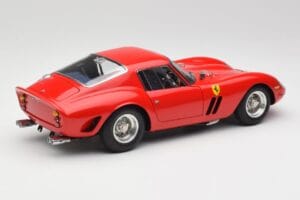 Ferrari 250 GTO London Show Rdeč CMC 1:18 M-256 Kovina – slika 2 od 6