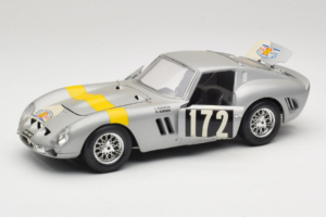 Ferrari 250 GTO #172 L. Bianchi / G. Berger Tour de France 1962 Srebrn Omejena Izdaja Bburago 1:18 3011-S1 Kovina – slika 2 od 8