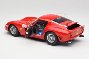 Ferrari 250 GTO #18 P. Rodriguez Daytona Continental 3 Hours Winner 1963 Kyosho 1:18 08438F Kovina – slika 5 od 8