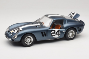 Ferrari 250 GTO #24 Moder Bela Proga 1962 Bburago 1:18 3011-B2 Kovina – slika 2 od 8