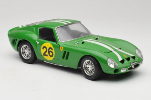 Ferrari 250 GTO #26 Zelen Bele Proge 1962 Bburago 1:18 3011-G3 Kovina – slika 6 od 8