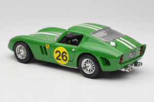 Ferrari 250 GTO #26 Zelen Bele Proge 1962 Bburago 1:18 3011-G3 Kovina – slika 7 od 8