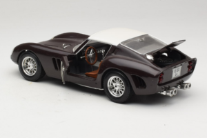 Ferrari 250 GTO #86 Črn Bburago 1:18 3011-B1 Kovina – slika 5 od 8