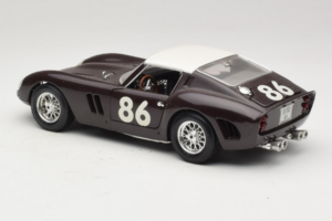 Ferrari 250 GTO #86 Črn Bburago 1:18 3011-B1 Kovina – slika 7 od 8