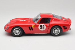 Ferrari 250 GTO #96 Rdeč 1962 Bburago 1:18 3011-N1 Kovina – slika 4 od 8