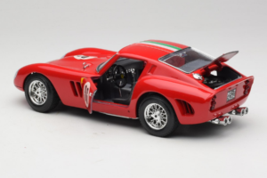 Ferrari 250 GTO #96 Rdeč 1962 Bburago 1:18 3011-N1 Kovina – slika 5 od 8
