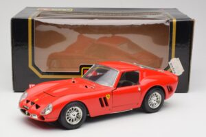 Ferrari 250 GTO Rdeč Bburago 1:18 3011 Kovina – slika 8 od 8
