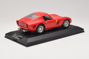 Ferrari 250 GTO Rdeč Replacement Stand Exclusive Cars 1:18 EC005 Kovina – slika 3 od 8