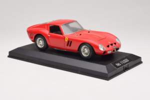 Ferrari 250 GTO Rdeč Replacement Stand Exclusive Cars 1:18 EC005 Kovina – slika 6 od 8