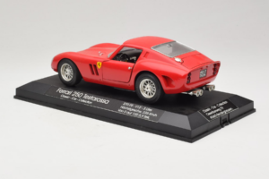 Ferrari 250 GTO Rdeč Replacement Stand Exclusive Cars 1:18 EC005 Kovina – slika 7 od 8