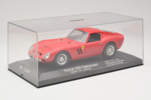 Ferrari 250 GTO Rdeč Replacement Stand Exclusive Cars 1:18 EC005 Kovina – slika 8 od 8