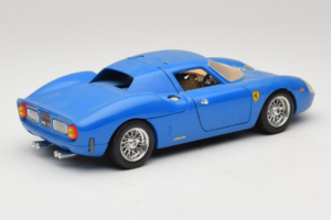Ferrari 250 LM Moder Bburago 1:18 3033-B1 Kovina – slika 3 od 8