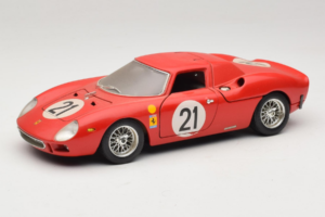 Ferrari 250 LM #21 M. Gregory / J. Rindt 24 Hours of Le Mans 1965 Bburago 1:18 3033-P2 Kovina