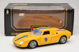 Ferrari 250 LM #9 Rumen 1965 Bburago 1:18 3033-Y1 Kovina – slika 8 od 8